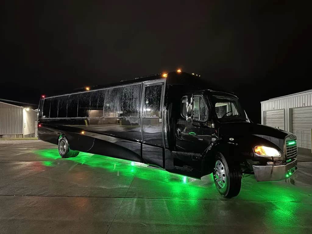 Executive Shuttle Bus - Featured
